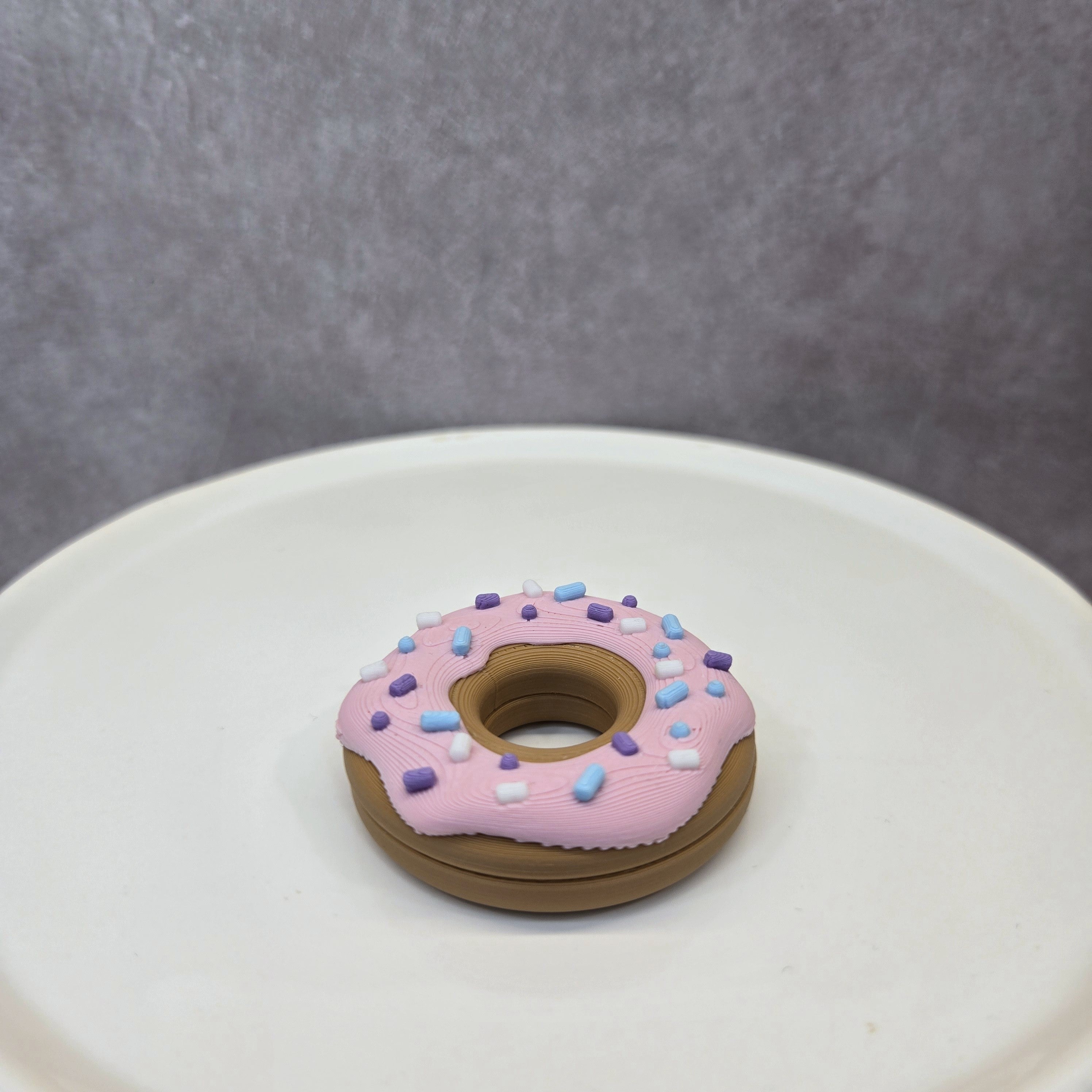 Donut Magnet Slider