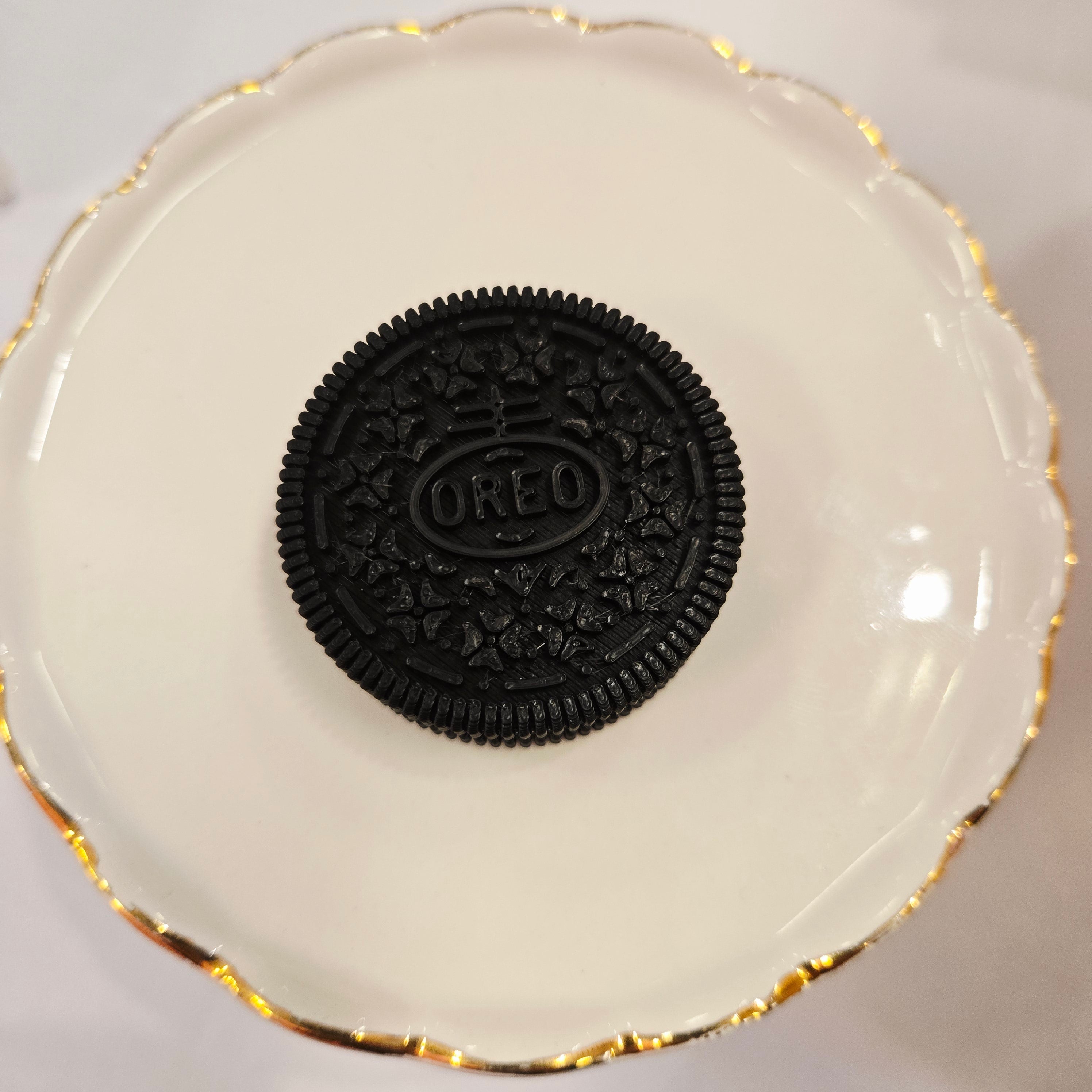 Oreo Magnet Slider